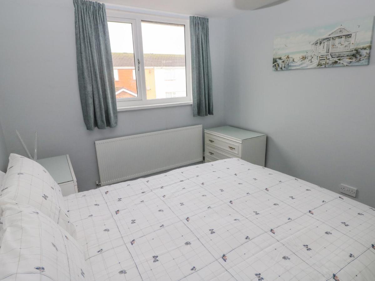 Villa 21 Sandfield Road Burry Port Exterior foto