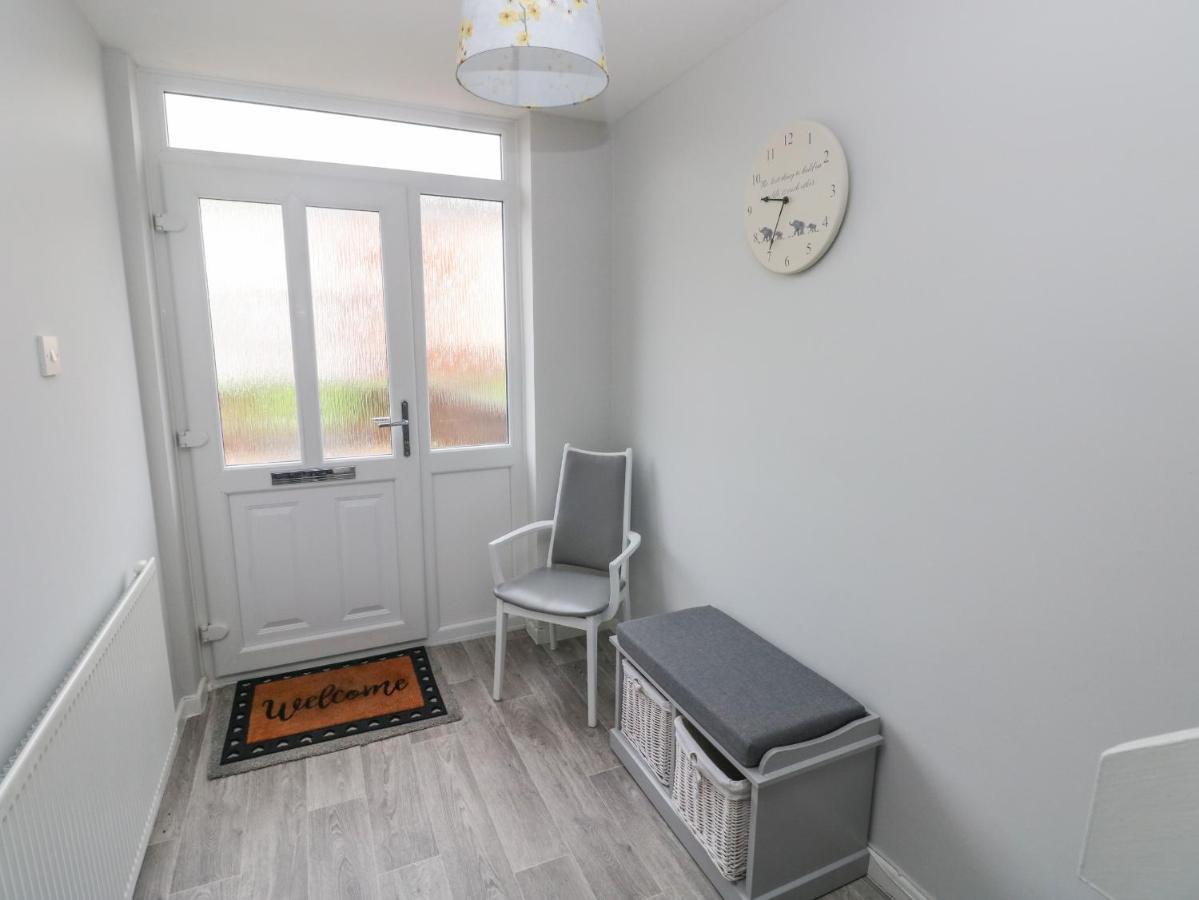 Villa 21 Sandfield Road Burry Port Exterior foto